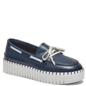 NEW SILENT D women's boat leather shoe in navy